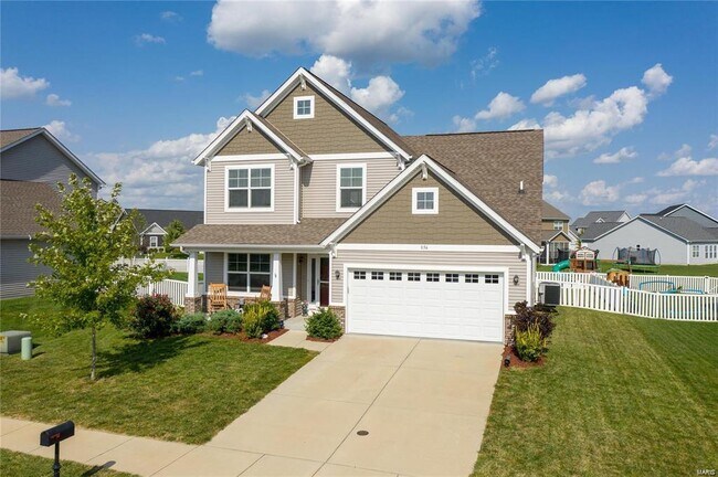 Foto del edificio - 856 Bluff Ridge Ln