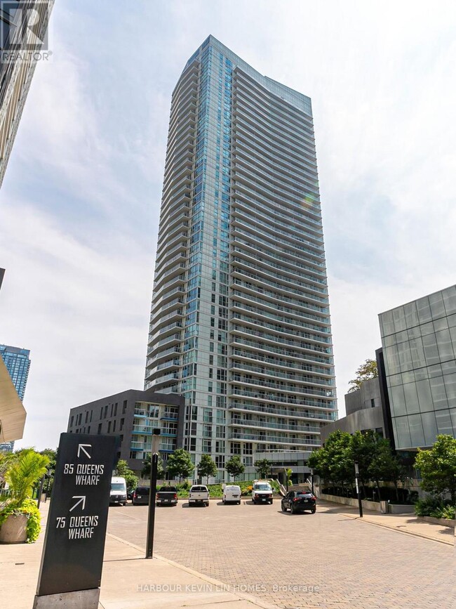 Building Photo - 75-1075 Queens Wharf Rd