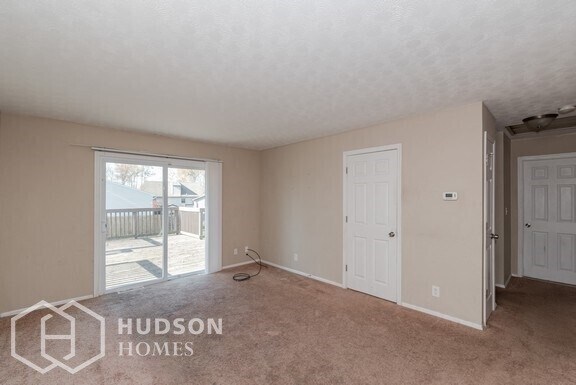 Building Photo - NOW AVAILABLE! - 604 NOTRE DAME AVENUE, YO...