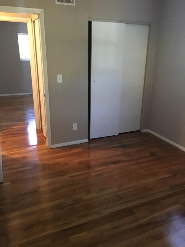 Foto del edificio - 9234 Pippin Rd