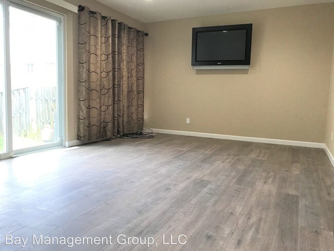 Foto del edificio - 4255 Cayuga Rd