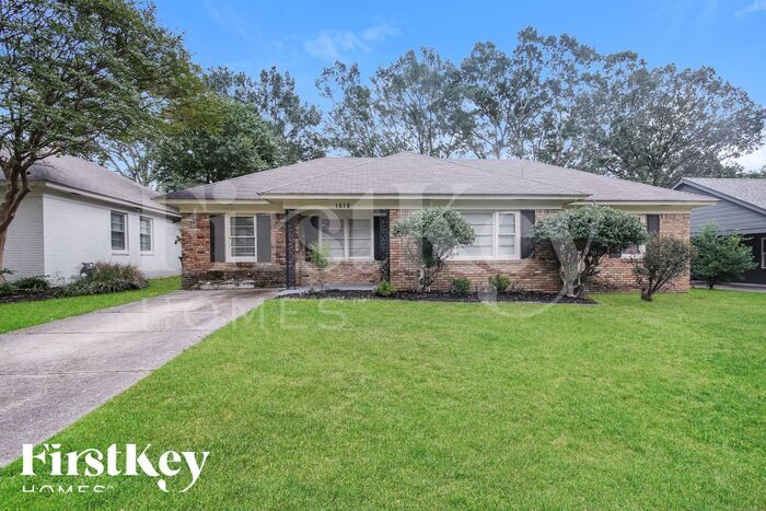 Foto principal - 1618 Willey St