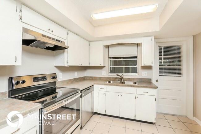 Foto del edificio - 605 Applewood Ave