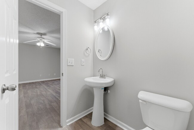 Foto del edificio - 1267 Brookstone Rd