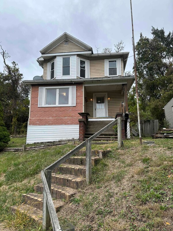 403 N 8th St, Martins Ferry, OH 43935 House Rental in Martins Ferry