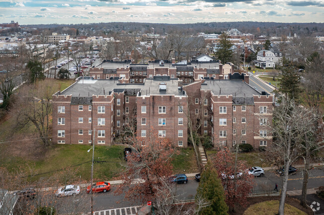 Aerial Photo - Beechwood at Summit