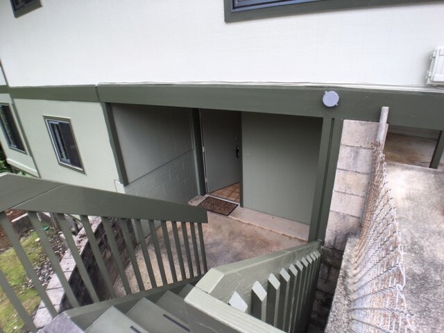 Building Photo - 2553 Ipulei Way