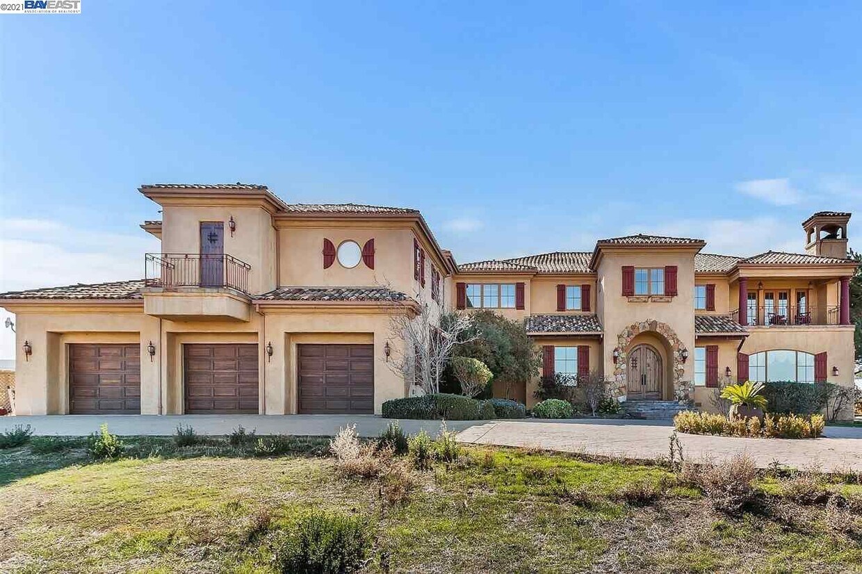 Foto principal - 7795 Cedar Mountain Rd