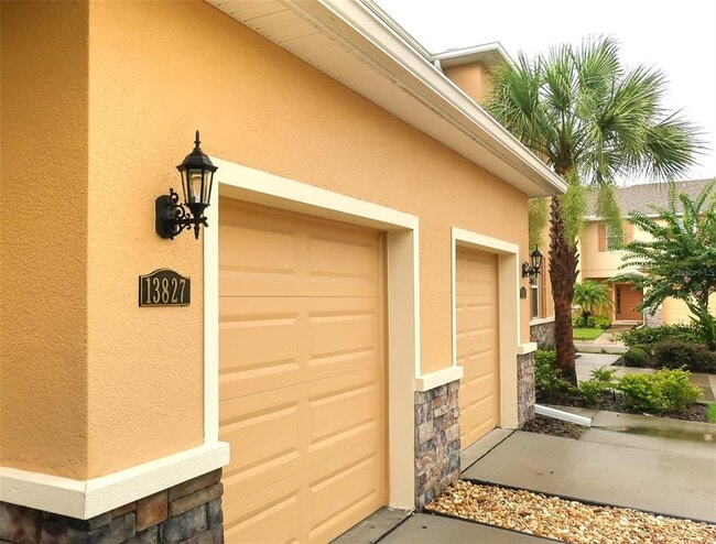 Building Photo - 13827 River Fish Ct