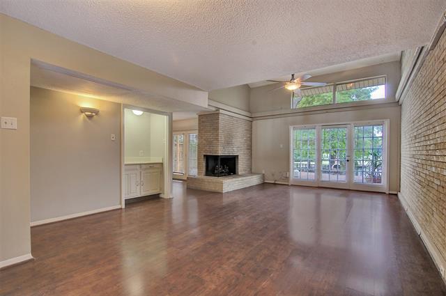 Foto del edificio - 2933 Country Pl Cir