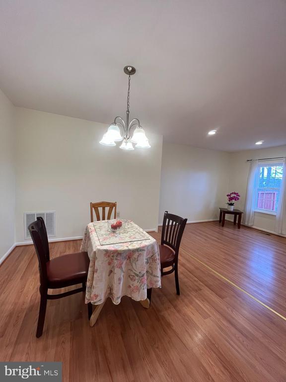 Foto del edificio - 25 Cherry Bend Ct