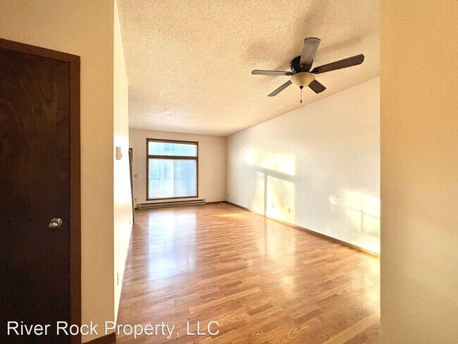 Foto del edificio - 3 br, 2.5 bath House - 1539 34 1/2 Avenue ...