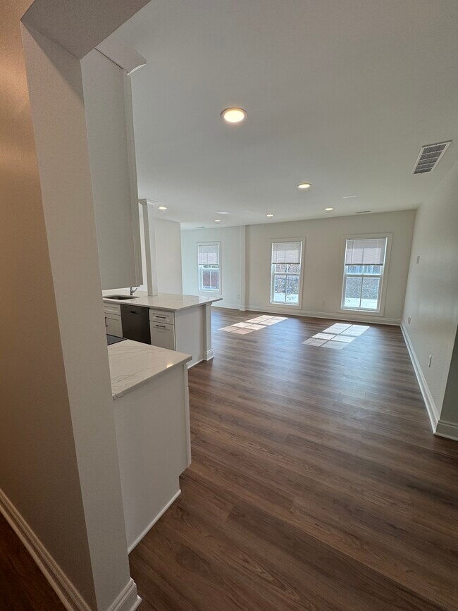Foto del edificio - 38111 W Spaulding St