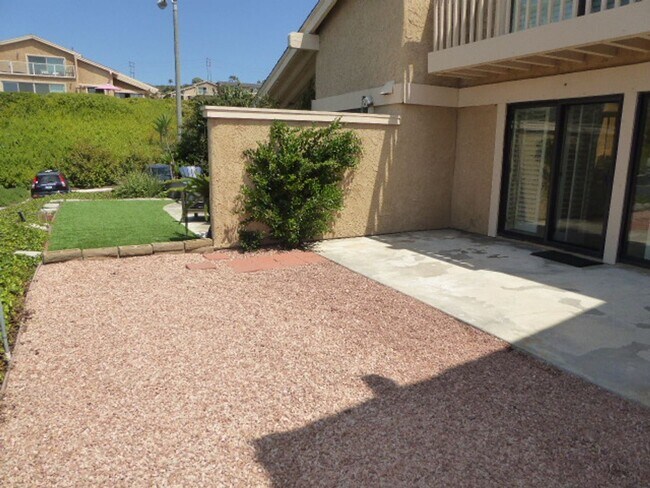 Building Photo - 202 Avenida Adobe, San Clemente, CA 92672