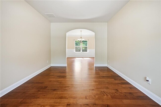 Foto del edificio - 1268 Mitford Ln