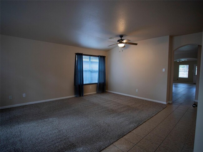 Foto del edificio - 16714 Mallory Bridge Dr