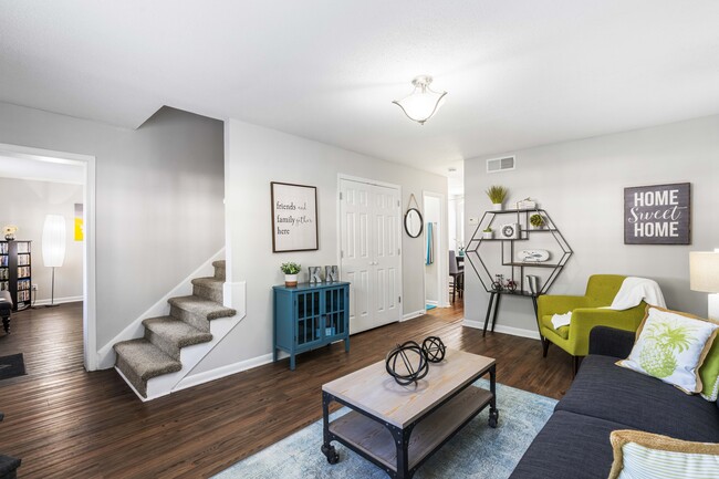 Sala de estar - Knollwood Townhouse Apartments