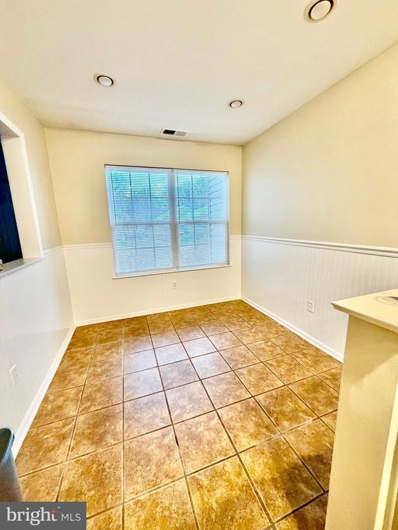 Foto del edificio - 212 Nottingham Ct