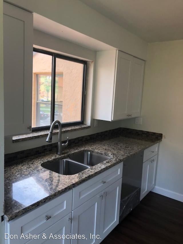 Building Photo - 2 br, 2 bath House - 4738 Chevy Place   #165