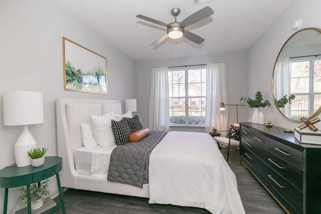 Foto principal - Deerfield Village