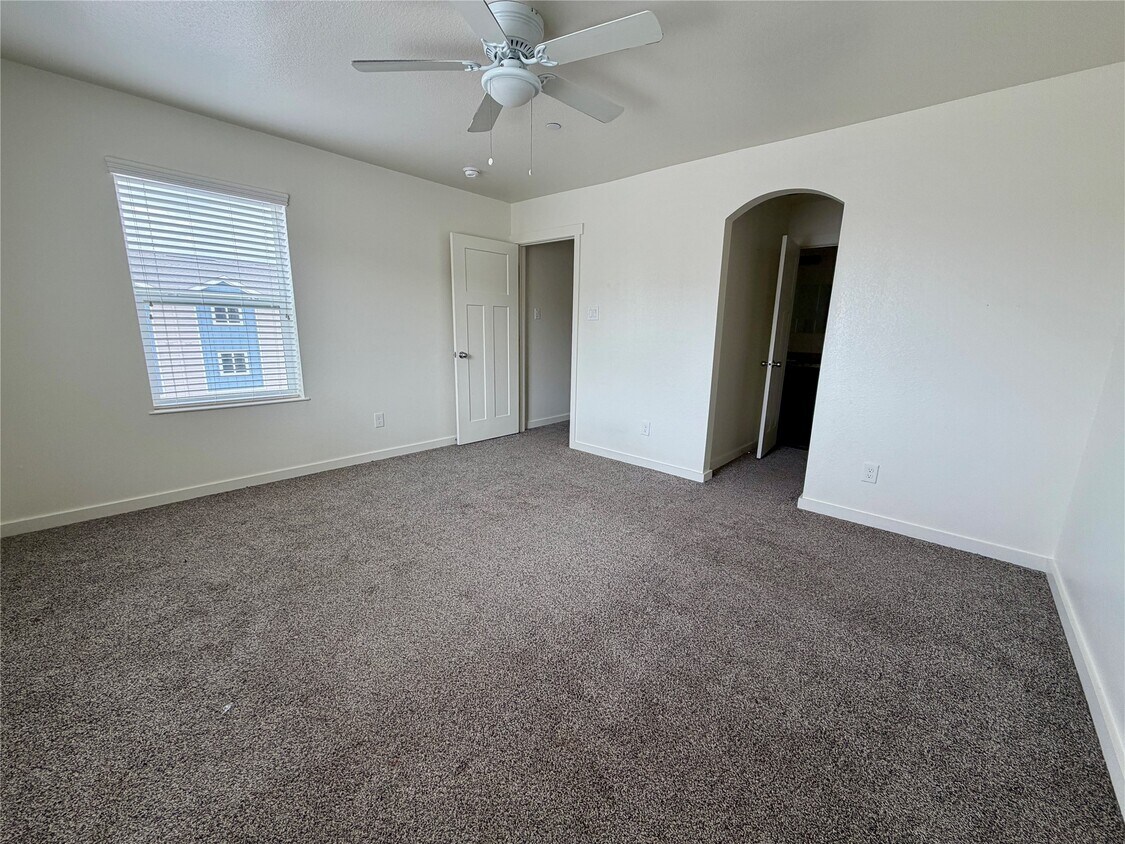 Foto del edificio - 21155 Gosling Rd