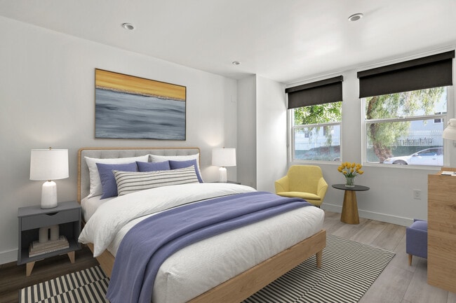 Building Photo - 1023 Tremont St.