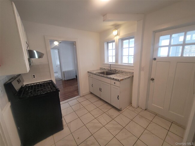 Building Photo - 6779 US-209