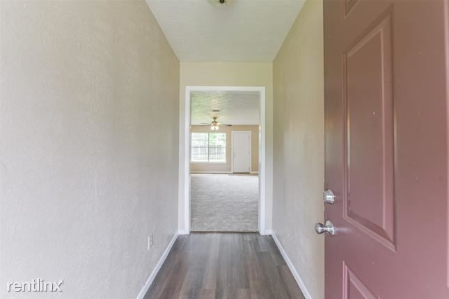 Building Photo - 3 br, 2 bath House - 10012 i Robin Street