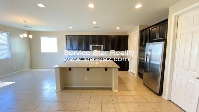 Foto del edificio - 3013 W Donner Dr