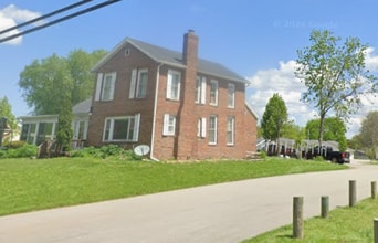 Building Photo - 15022-15024 Lima Rd