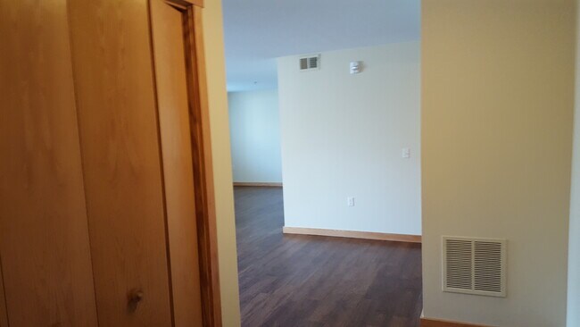 Foto del edificio - 2821 26th St NW