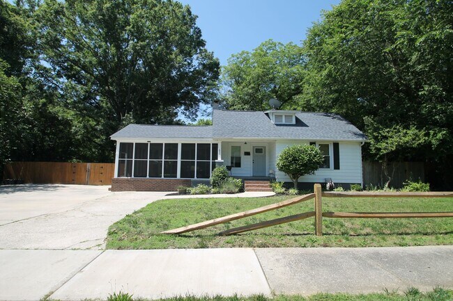 Building Photo - Exclusively Offered by Muse Realty, LLC