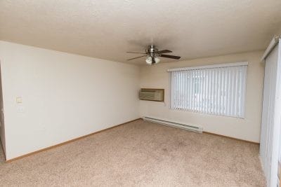 Building Photo - University Avenue Apartments - 415