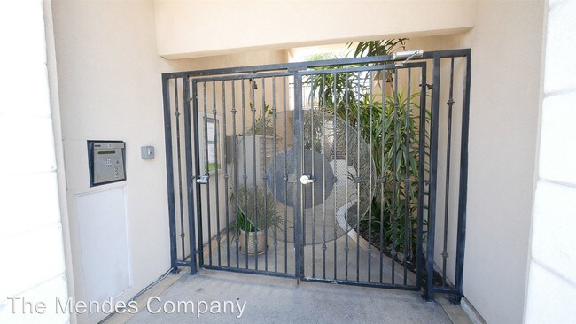 Foto del edificio - 4655 Ohio St