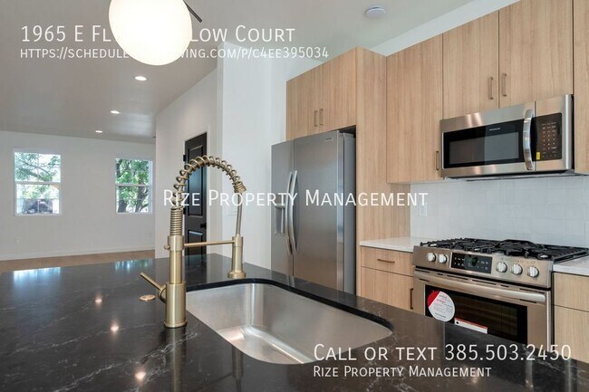 Building Photo - 1965 Flyns Hollow Ct