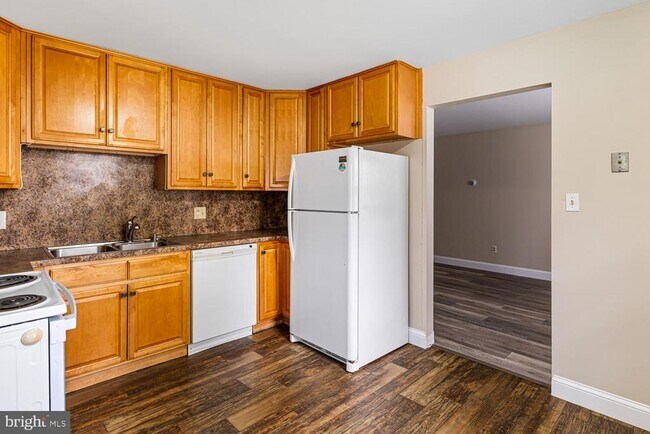 Foto del edificio - 429 Edgemont Ave