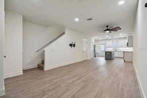 Building Photo - 151 N Ring Ave