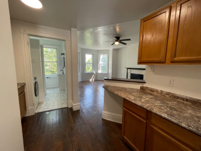 Photo - 1613 W Grace St (Richmond, VA)