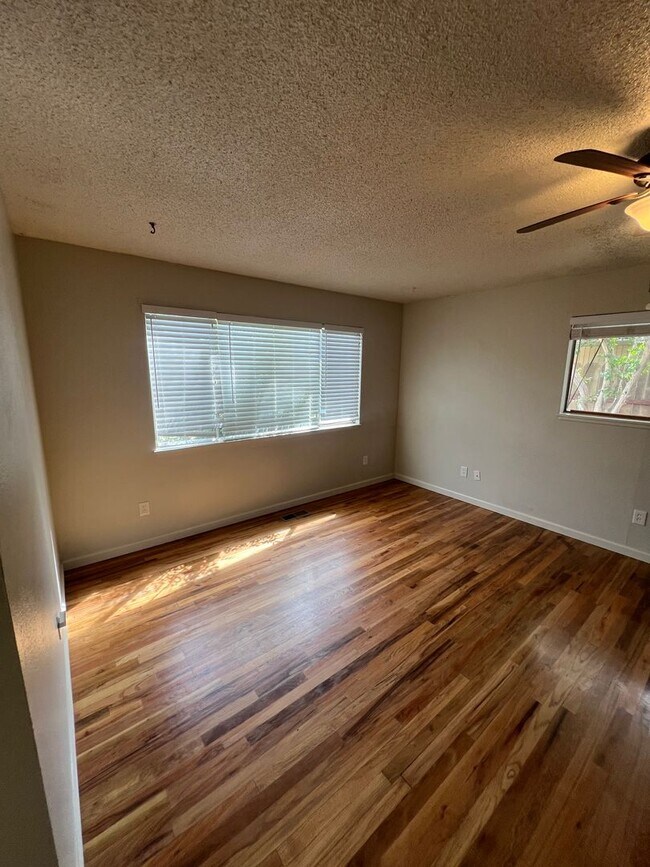 Foto del edificio - Durham 3 bedroom 2 bath Home, MOVE IN SPEC...