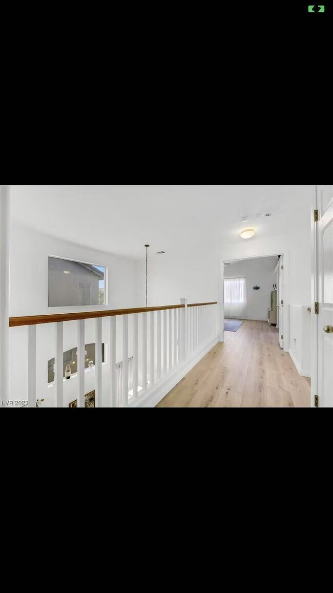 Foto del edificio - 7060 Flowering Willow St