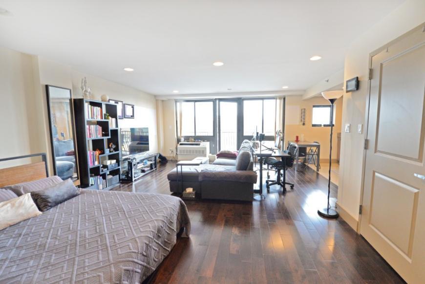 Foto principal - 0 bedroom in NEW YORK NY 10035