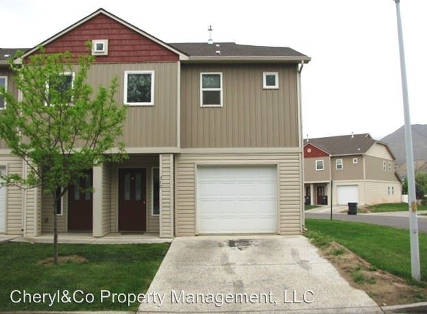 Primary Photo - 310 Wildrose Ln