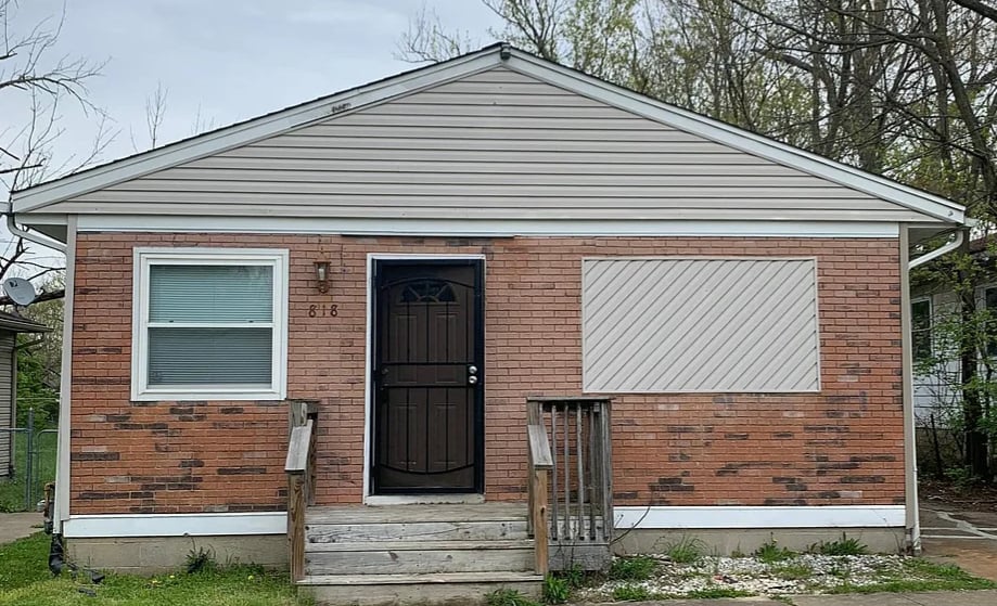 Foto principal - 818 Goodlow Ave