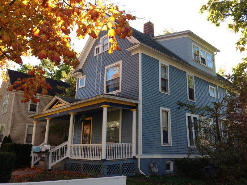 Primary Photo - 508 Hill St