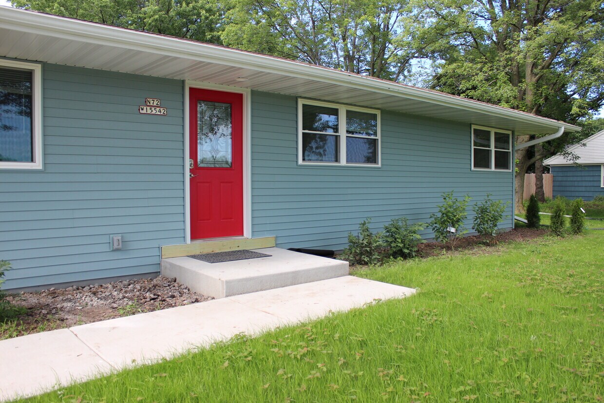 Foto principal - N72W15542 Good Hope Rd