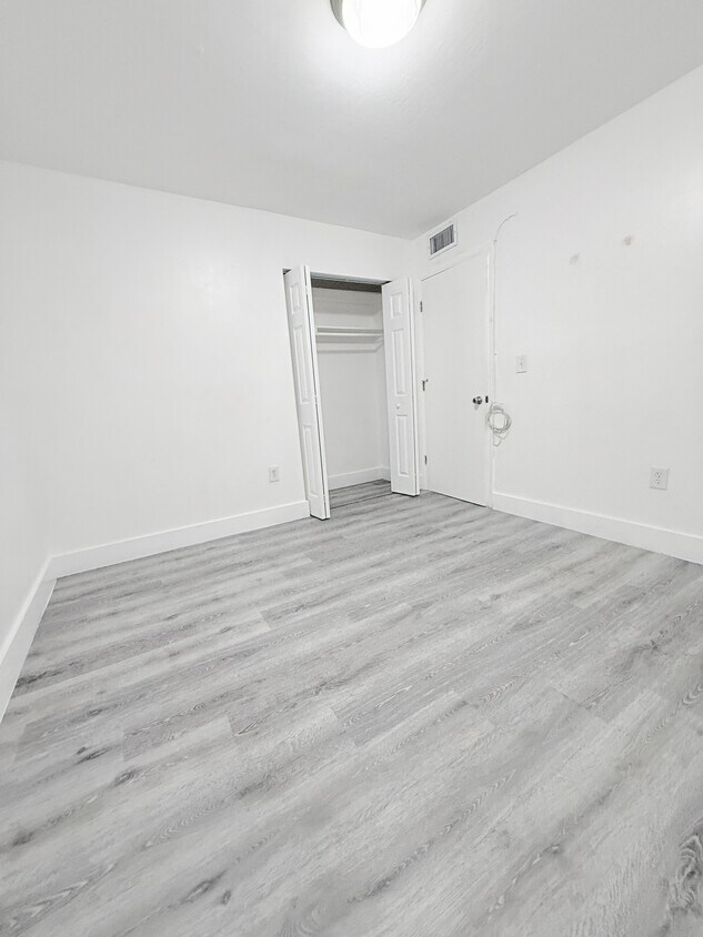 Primary Photo - 145 SW 30th Ct