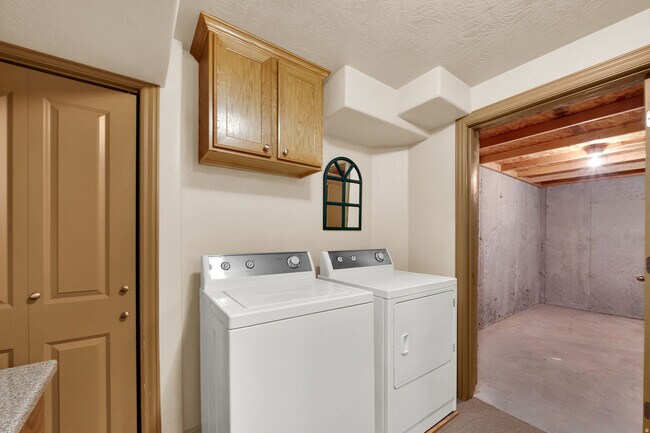 Foto del edificio - 4827 Boulder Meadow Dr