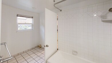 Building Photo - 1123 E 900 S