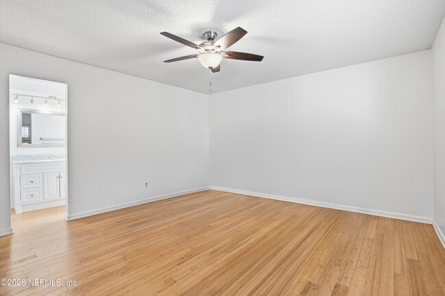 Building Photo - 212 Pheasant Run
