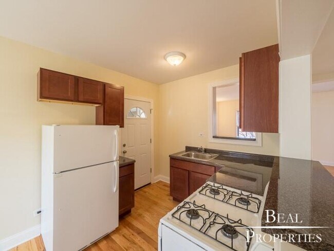 Foto del edificio - 1 bedroom in CHICAGO IL 60657
